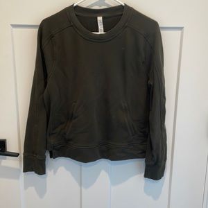 Womens lululemon crewneck sweatshirt